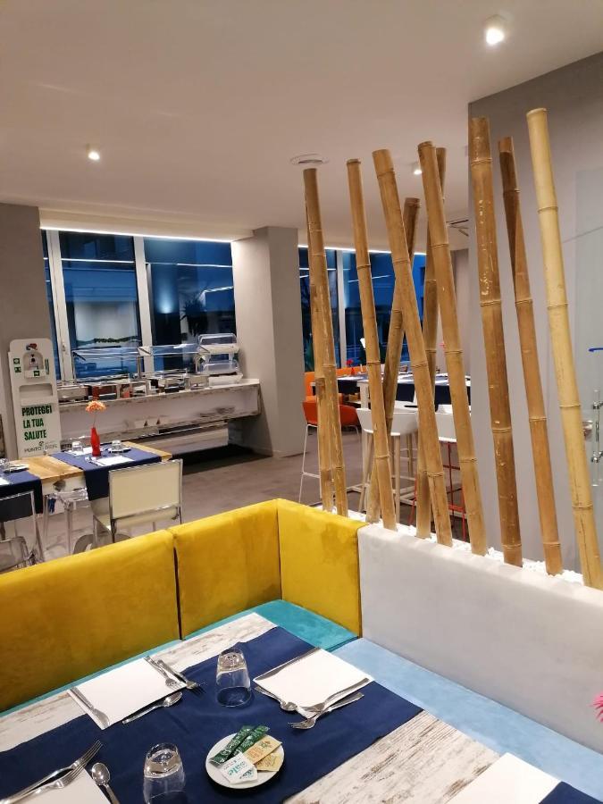 Design Astra Hotel
