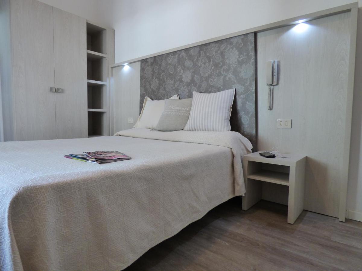 Hotel Astra